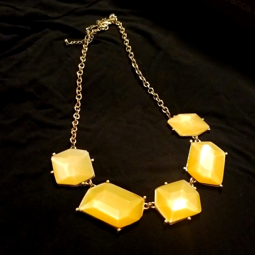 Fashion necklace